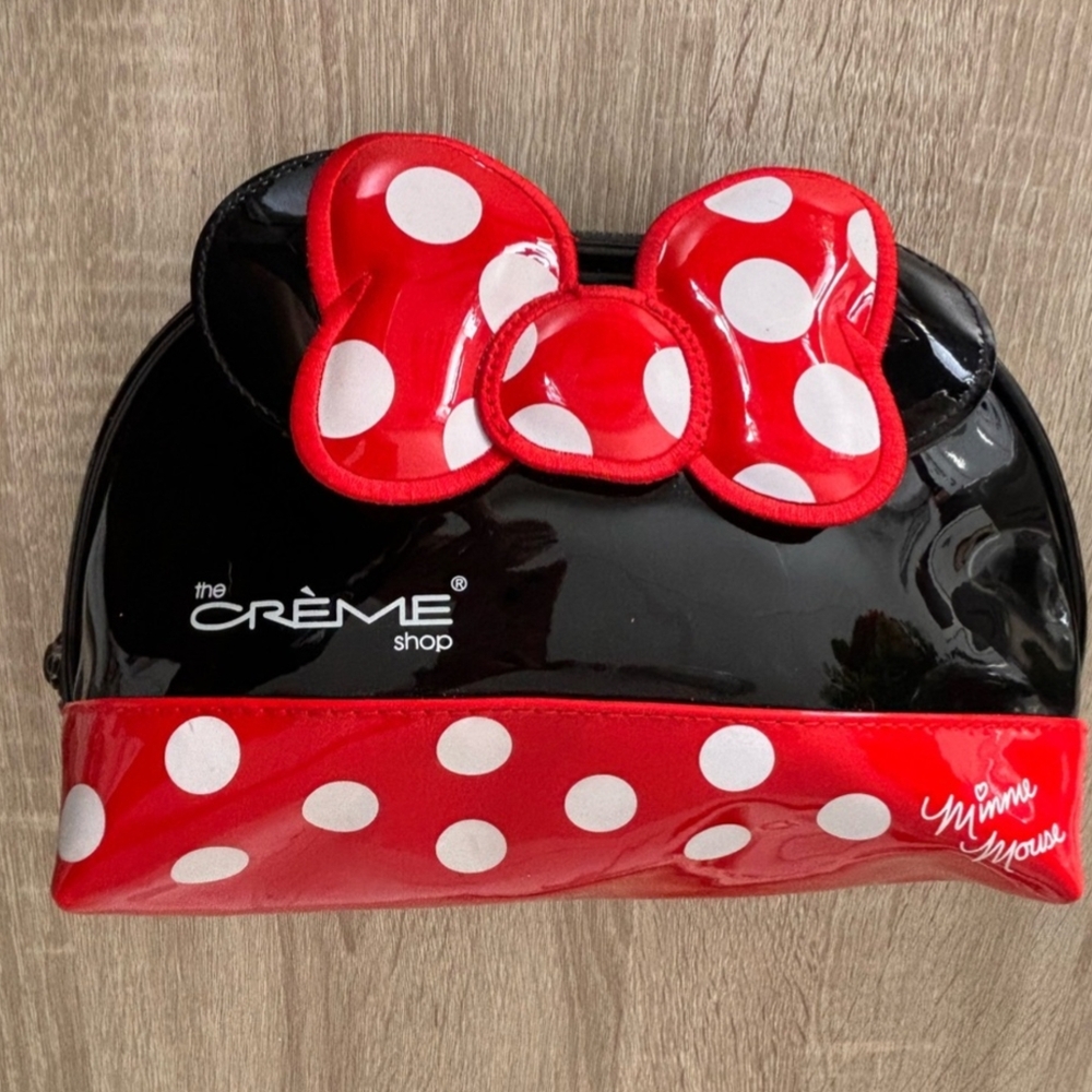 Creme Shop Minnie Mouse Red and Black Cosmetic Bag